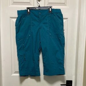 Eddie Bauer | Sport | Teal | Active Fit | Clam Diggers| Capri | Vintage | Size L